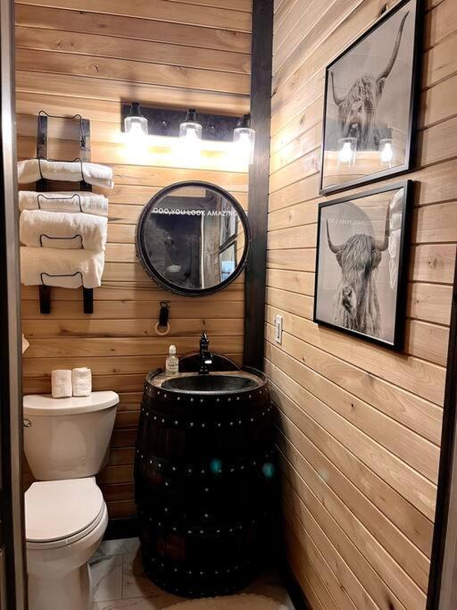 Bourbon Barrel Cottages #2 Of 5 On Kentucky Trail Lawrenceburg Esterno foto