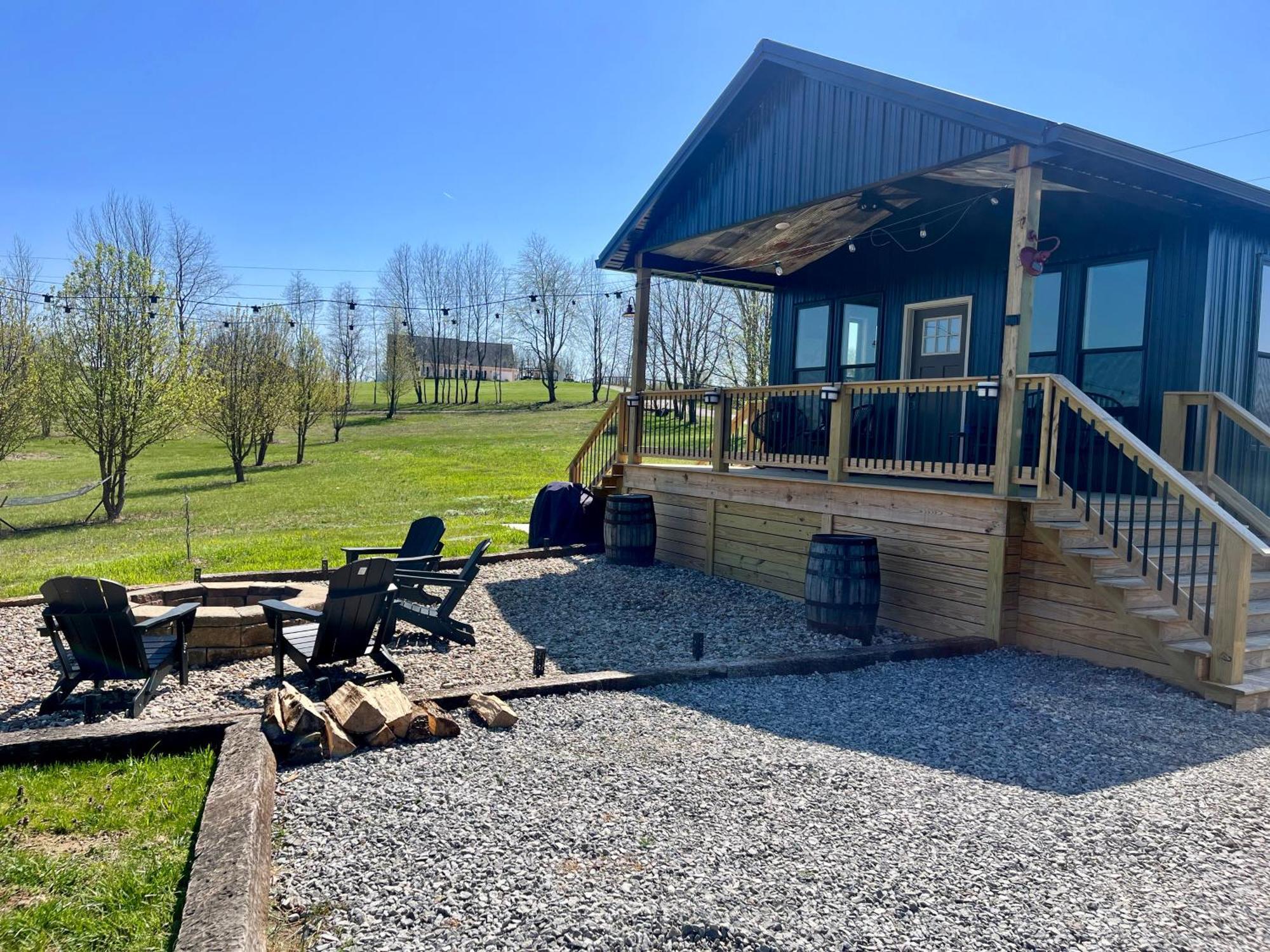 Bourbon Barrel Cottages #2 Of 5 On Kentucky Trail Lawrenceburg Esterno foto